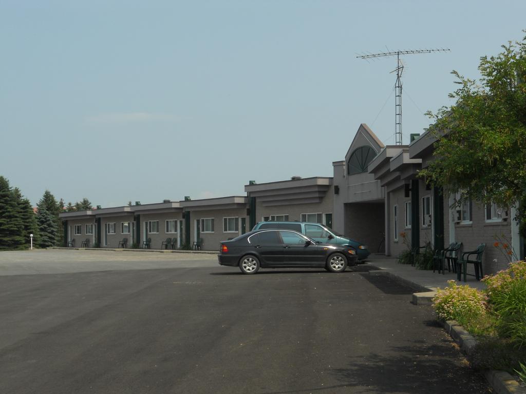 Motel Normandie Louiseville Exterior foto
